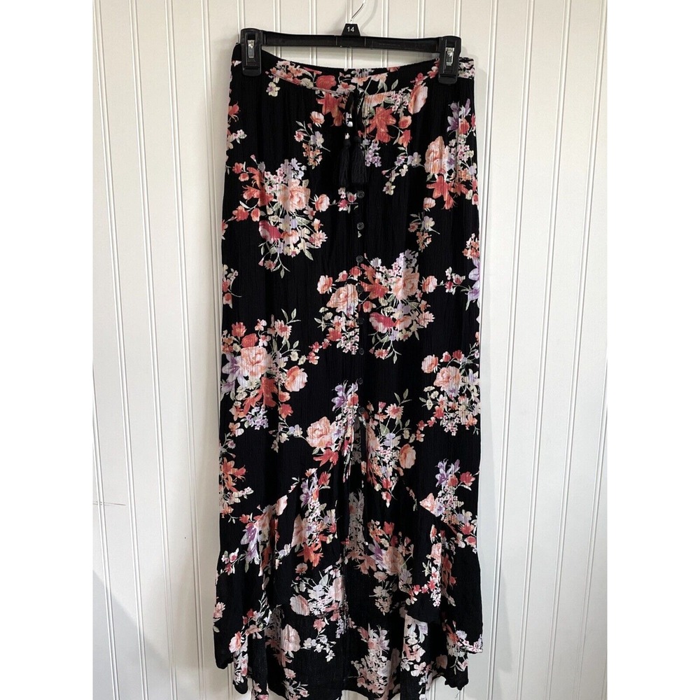 Xhilaration Skirt Womens Small Black Floral Ruffled Cottagecore Fairycore Y2K